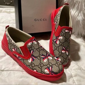 Authentic Gucci GG gomma (kids)… Red base color size EU31